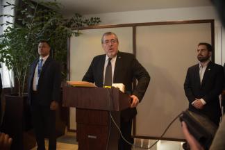 Comunicación de la Presidencia confirmó que el mandatario no acudirá al Vaticano. Foto La Hora: José Orozco